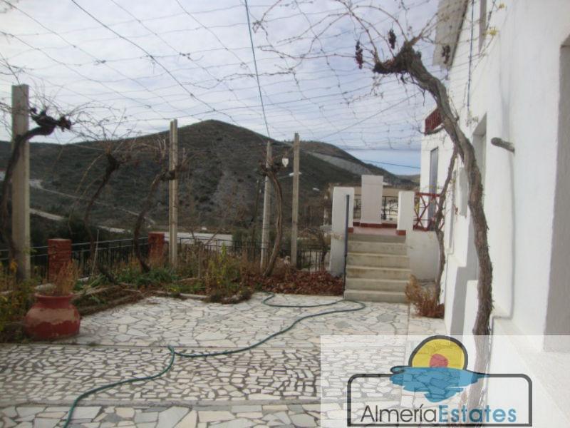 Venta de villa en Oria