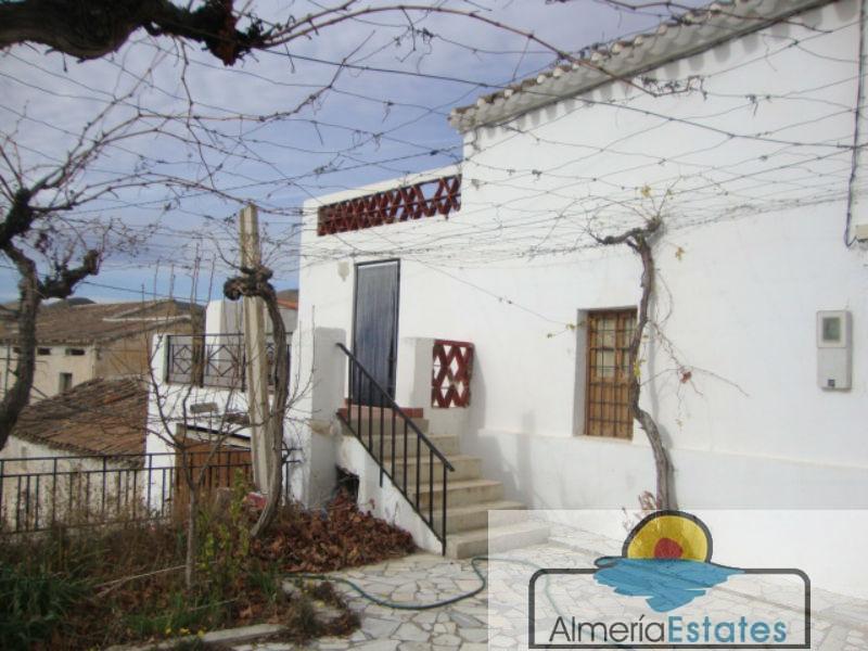 Venta de villa en Oria