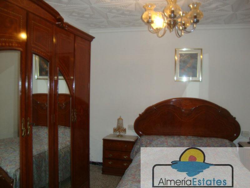 Venta de villa en Oria