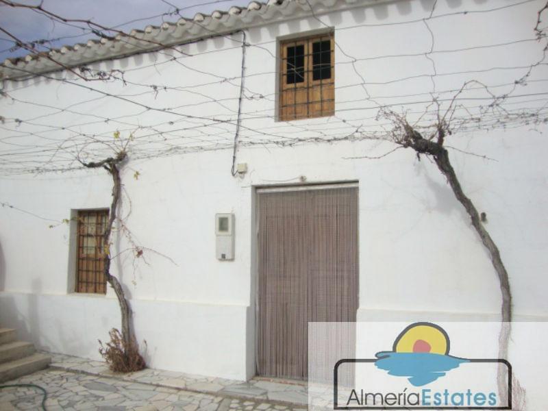 Venta de villa en Oria