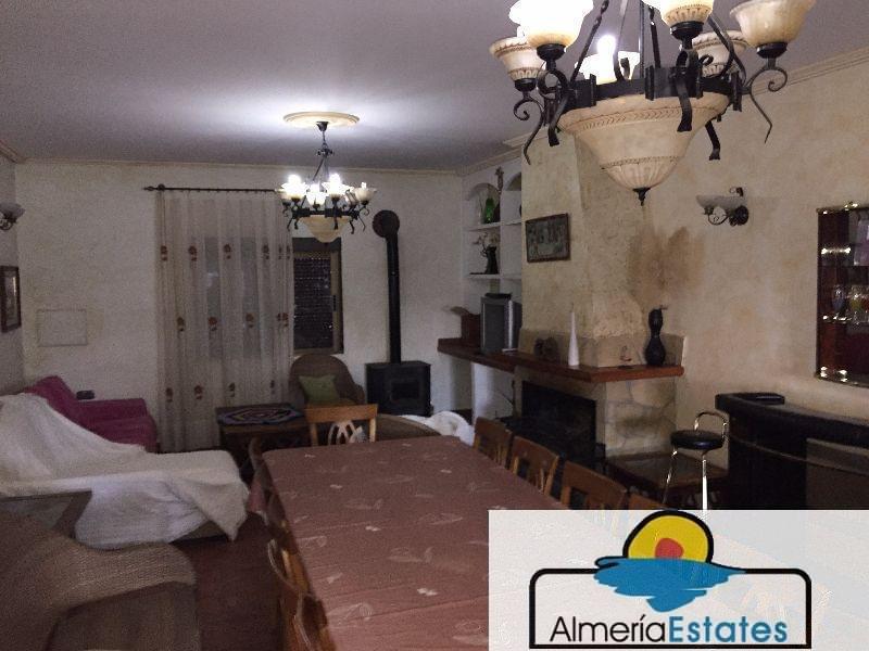 Venta de chalet en Vélez-Blanco
