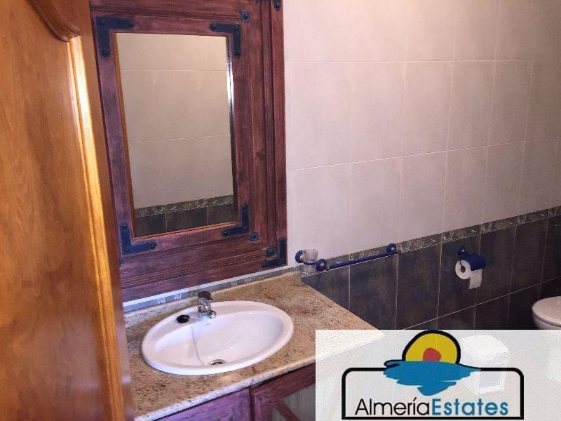 Venta de chalet en Vélez-Blanco