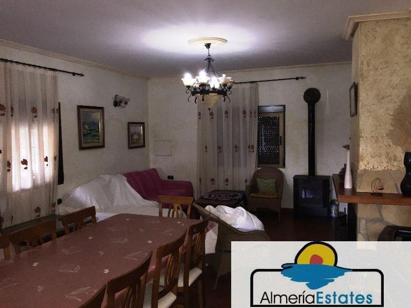 Venta de chalet en Vélez-Blanco