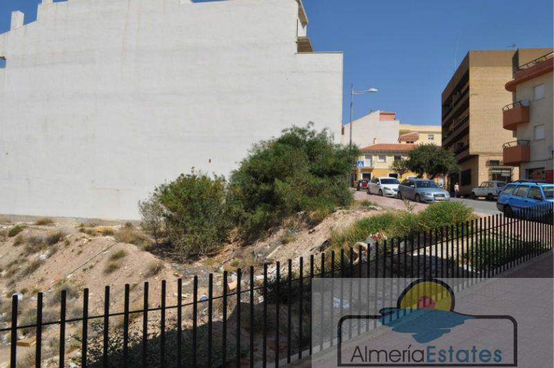 Venta de terreno en Albox