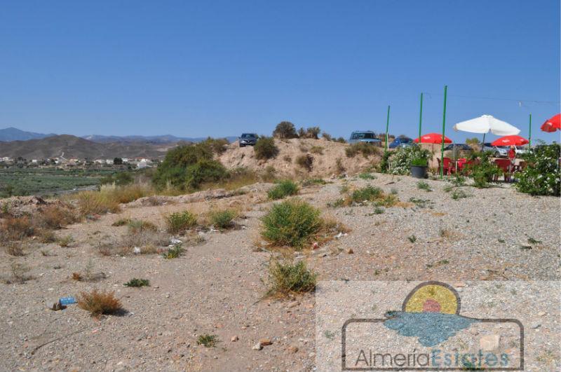 For sale of land in Albox