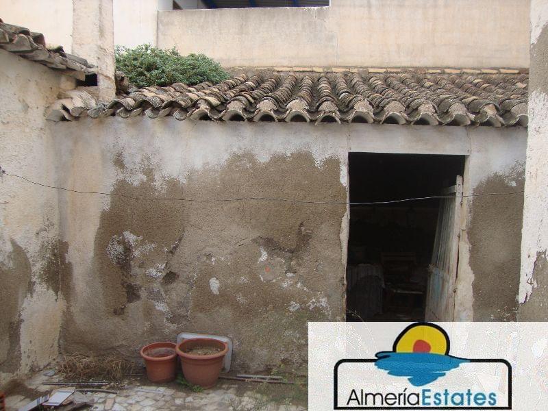 For sale of house in Albox