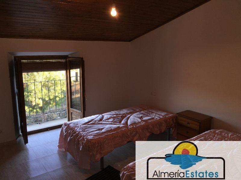 Venta de casa en Vélez-Blanco