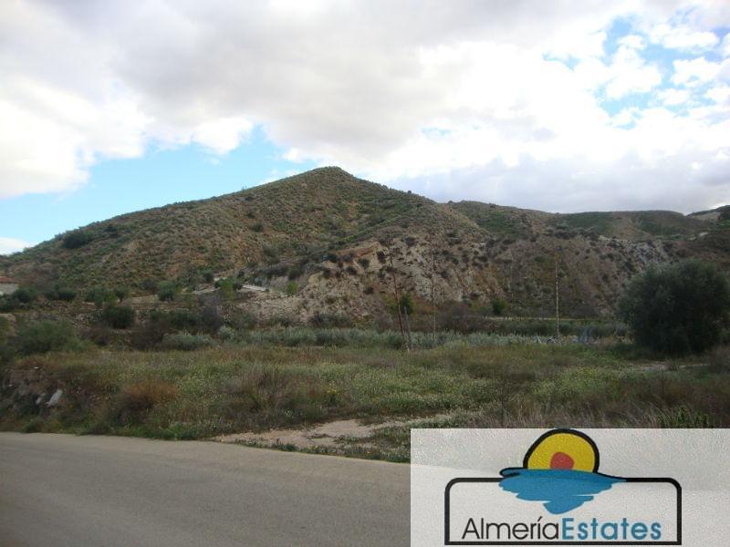 For sale of rural property in Arboleas