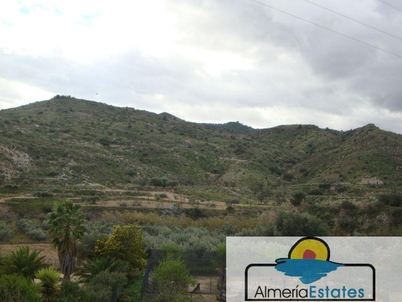 For sale of rural property in Arboleas