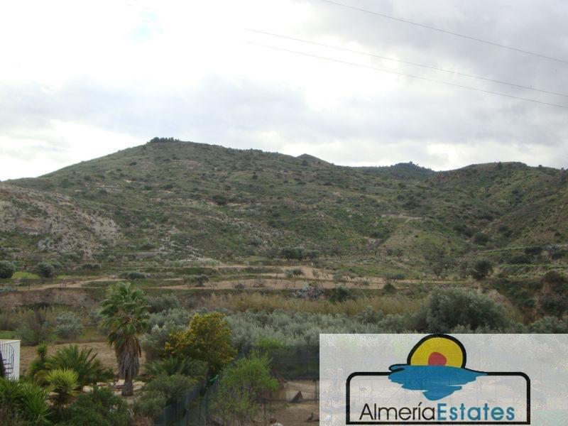 For sale of rural property in Arboleas