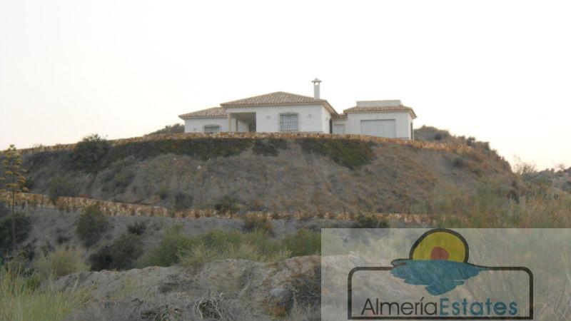 For rent of villa in Taberno