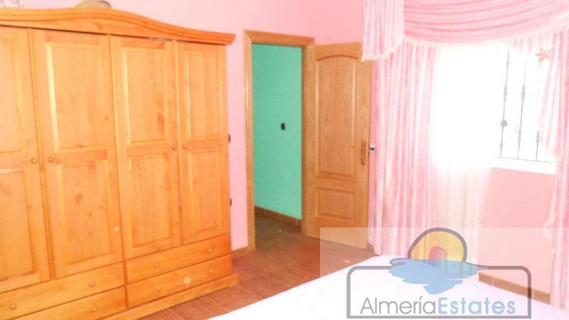 For rent of villa in Taberno