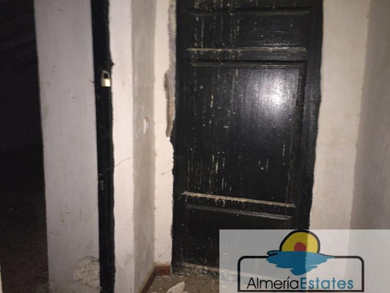 Venta de casa en Vélez-Rubio