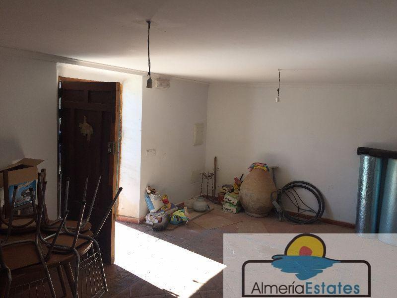 Venta de casa en Vélez-Rubio
