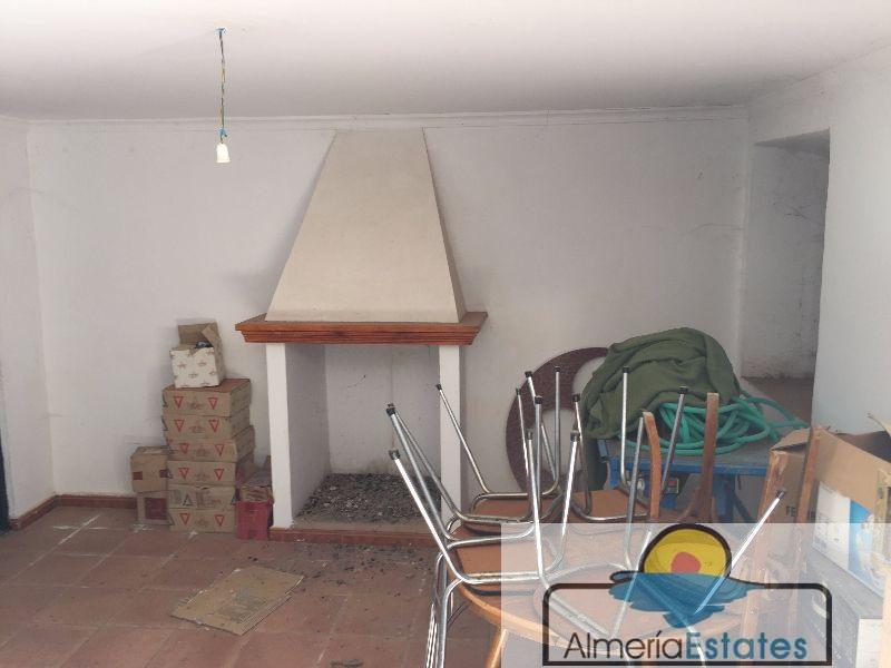 Venta de casa en Vélez-Rubio