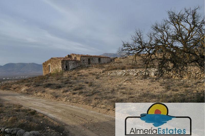 Venta de villa en Chirivel