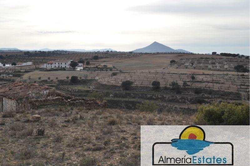 Venta de villa en Chirivel