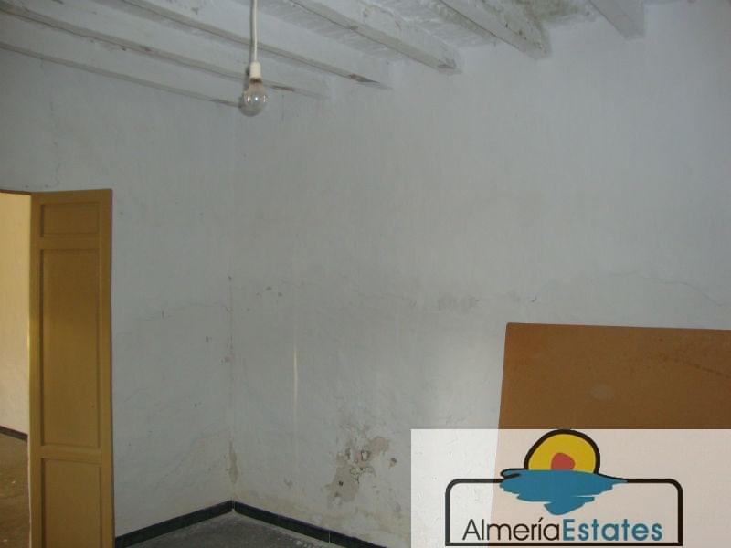 For sale of villa in Arboleas