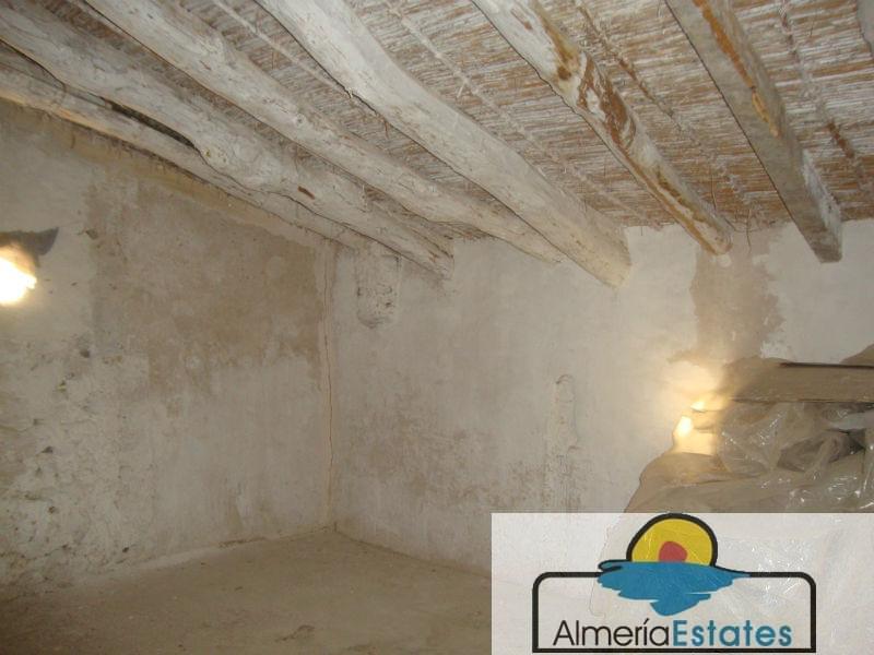 For sale of villa in Arboleas