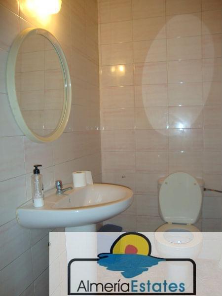 Venta de local comercial en Cantoria