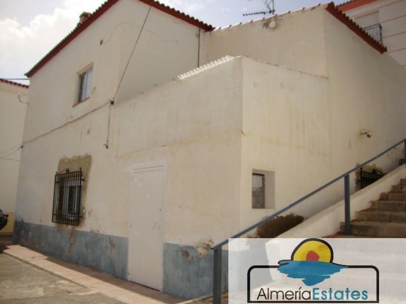 For sale of house in Taberno