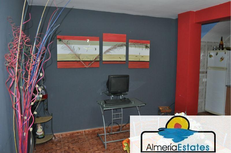 For sale of house in Zurgena