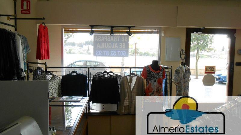 Alquiler de local comercial en Albox