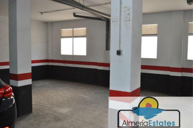 For sale of garage in Garrucha