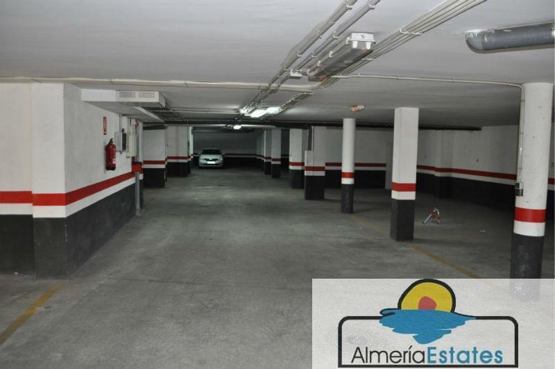 For sale of garage in Garrucha