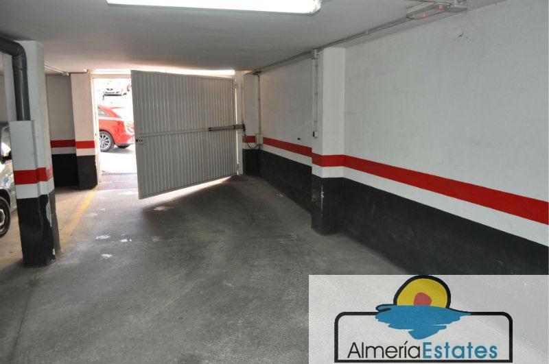 For sale of garage in Garrucha