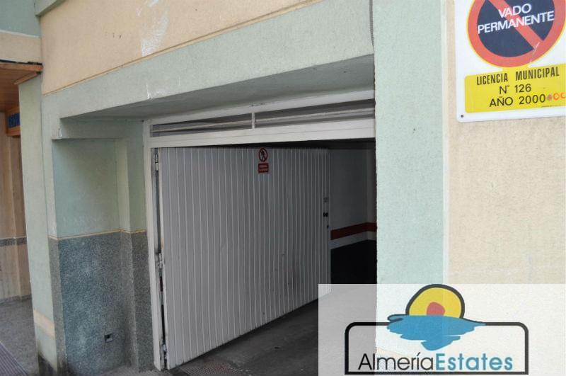 For sale of garage in Garrucha