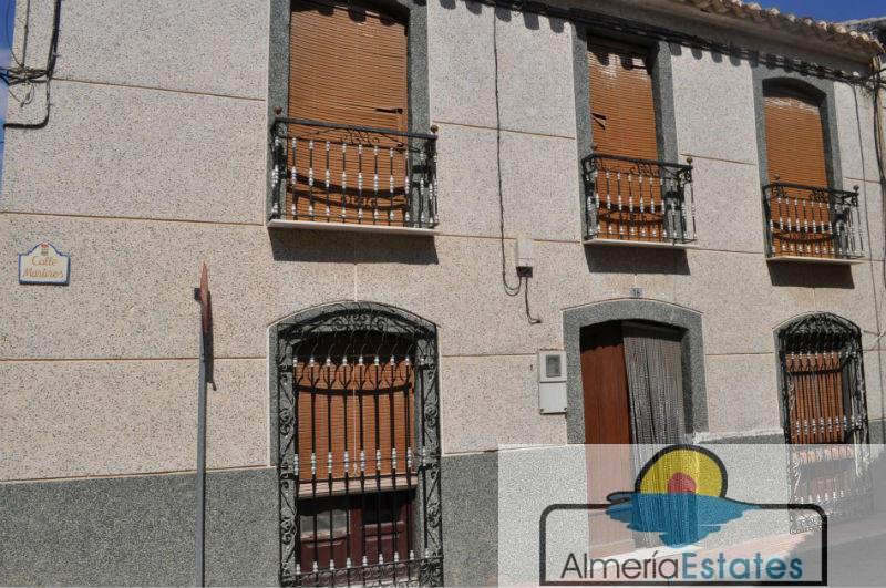 Venta de casa en Albox