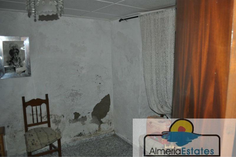 For sale of house in Albox