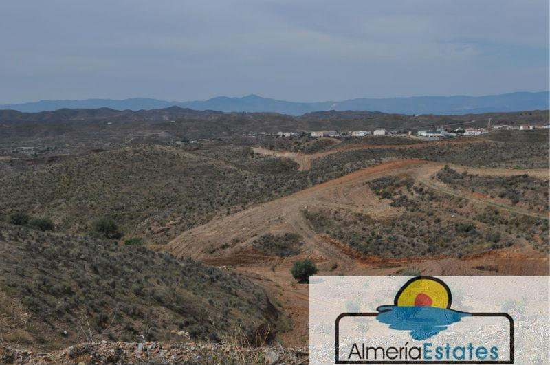 For sale of rural property in Taberno
