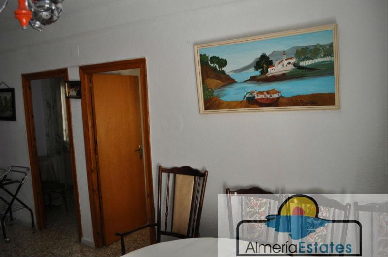 For sale of flat in Macael