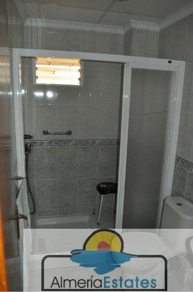 For sale of flat in Macael