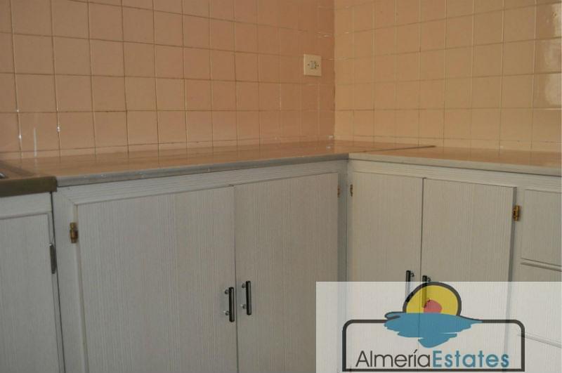 For sale of flat in Macael