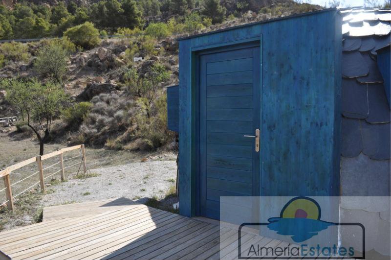 For sale of house in Serón