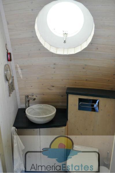 For sale of house in Serón