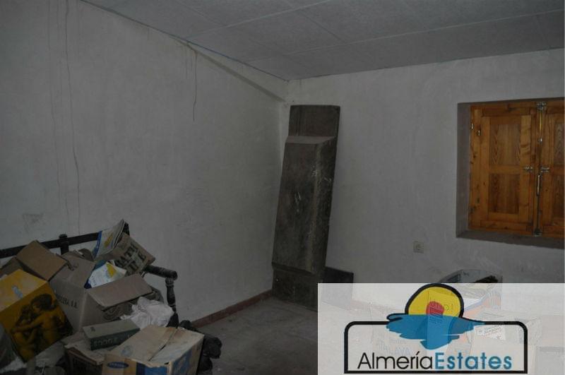 Venta de casa en Albánchez