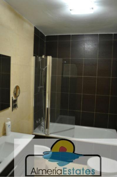 For sale of flat in Macael