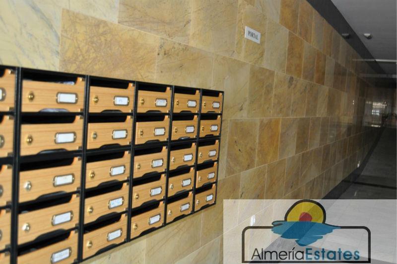 For sale of flat in Macael