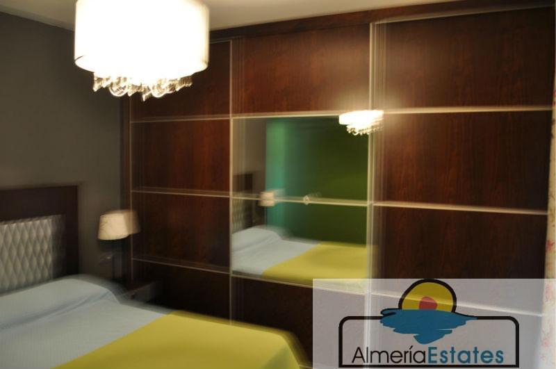 For sale of flat in Macael