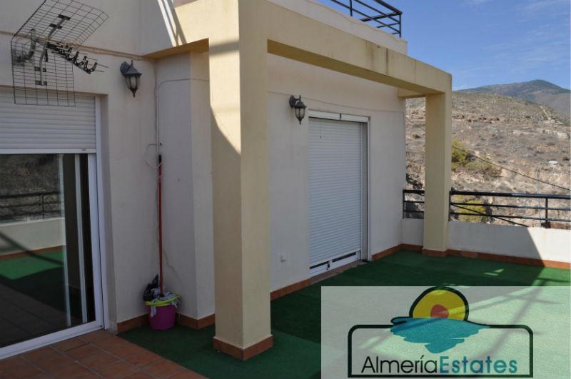 For sale of flat in Macael