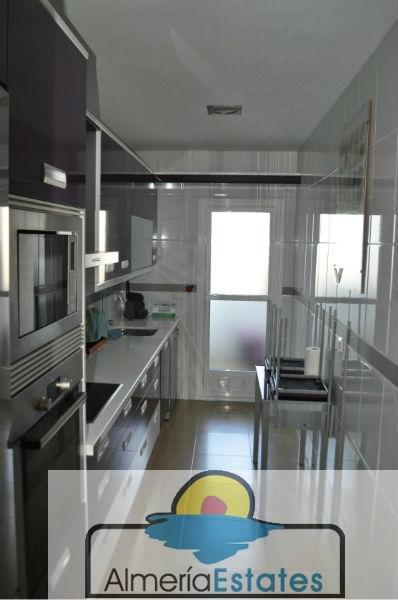 For sale of flat in Macael
