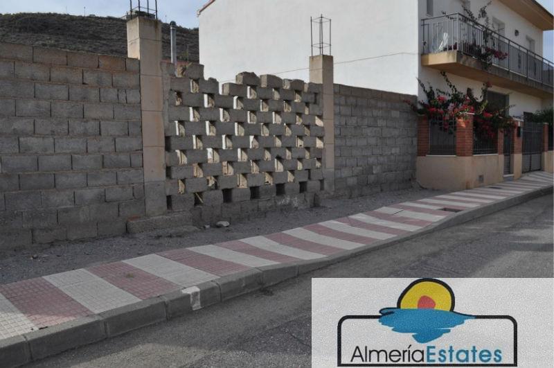 Venta de terreno en Cantoria