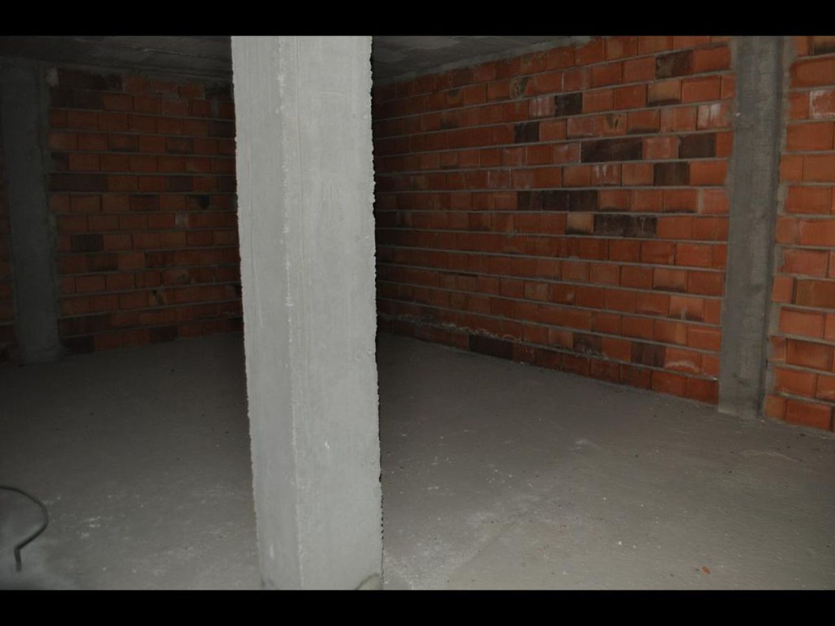 Venta de local comercial en Albox