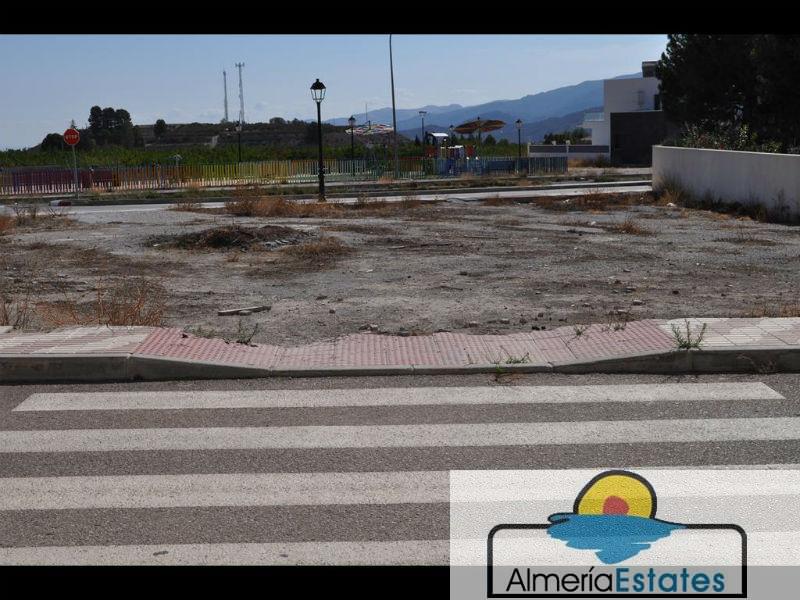 Venta de terreno en Tíjola