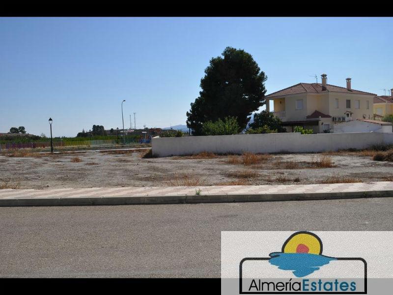 Venta de terreno en Tíjola