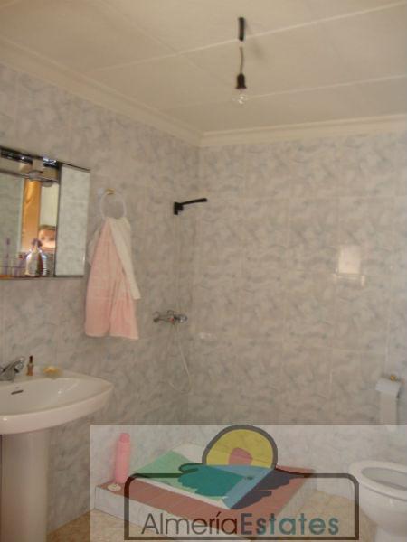 Venta de casa en Taberno